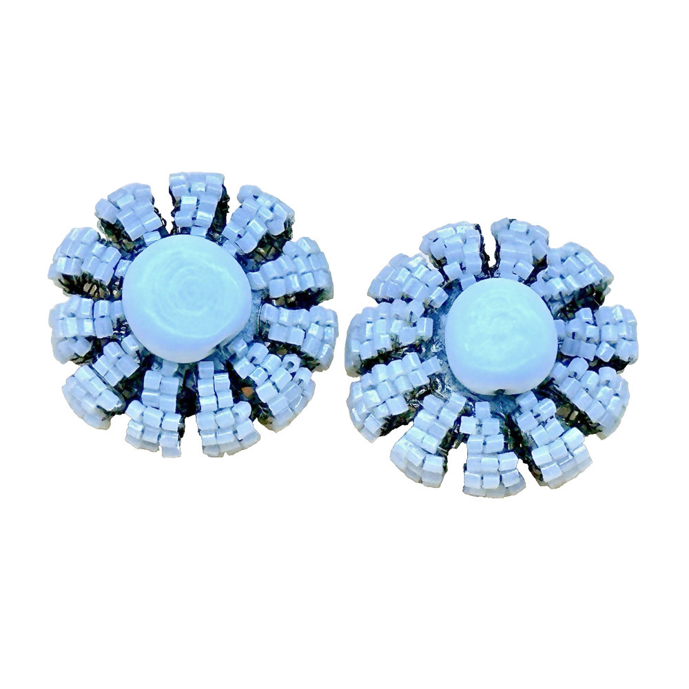 VTG Hattie Carnegie Vintage Clip On Earrings White Glass Bead Flower Cabochon